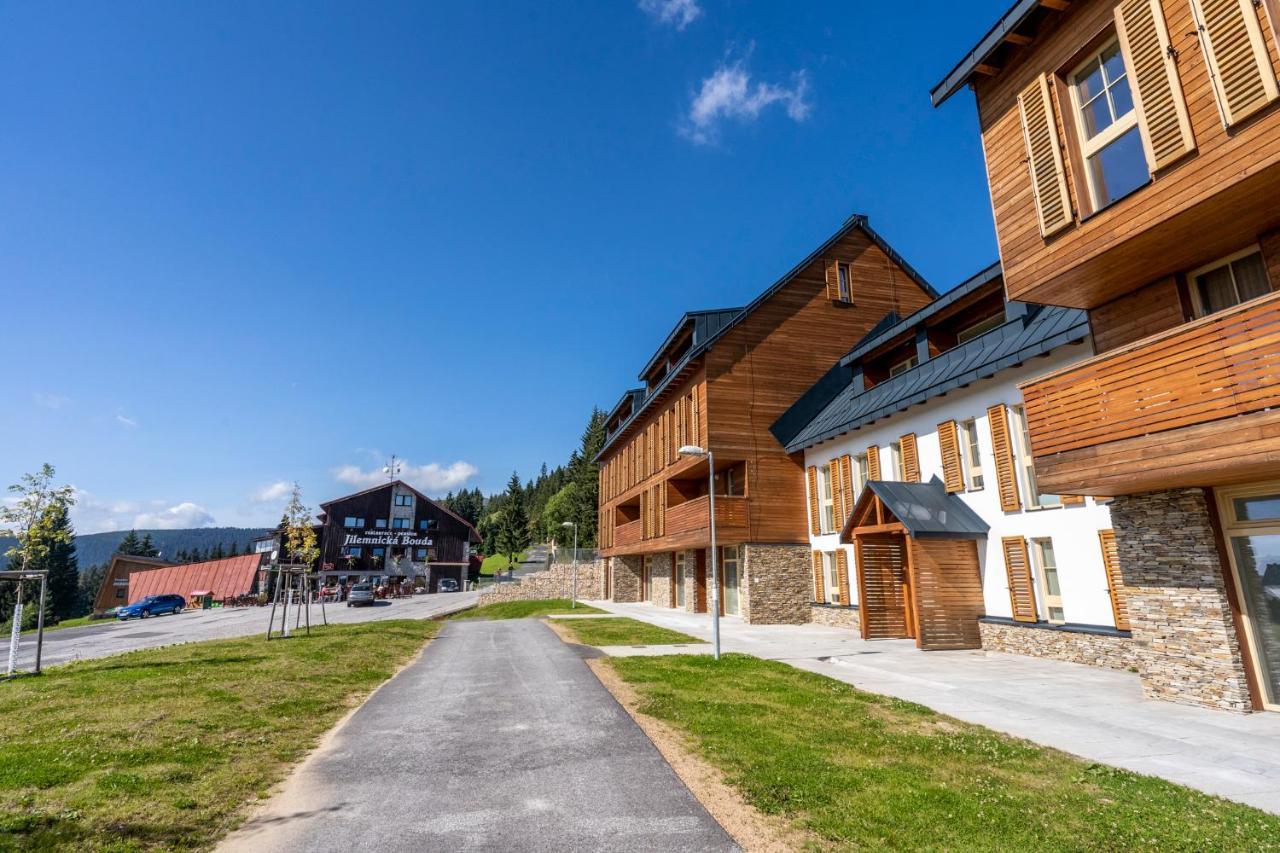 Apartmán Horní Mísečky - luxusní ubytování pro dvě rodiny s dětmi Esterno foto