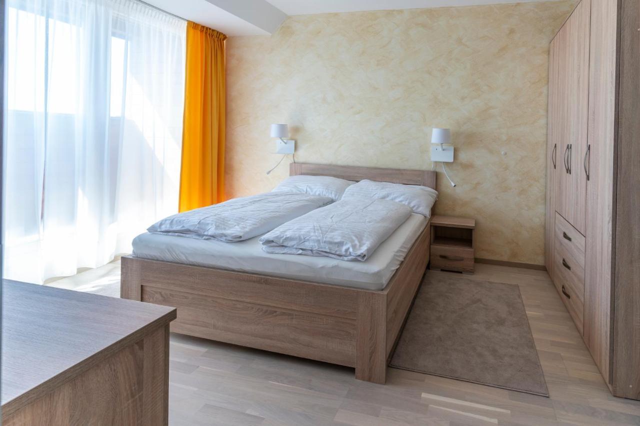Apartmán Horní Mísečky - luxusní ubytování pro dvě rodiny s dětmi Esterno foto